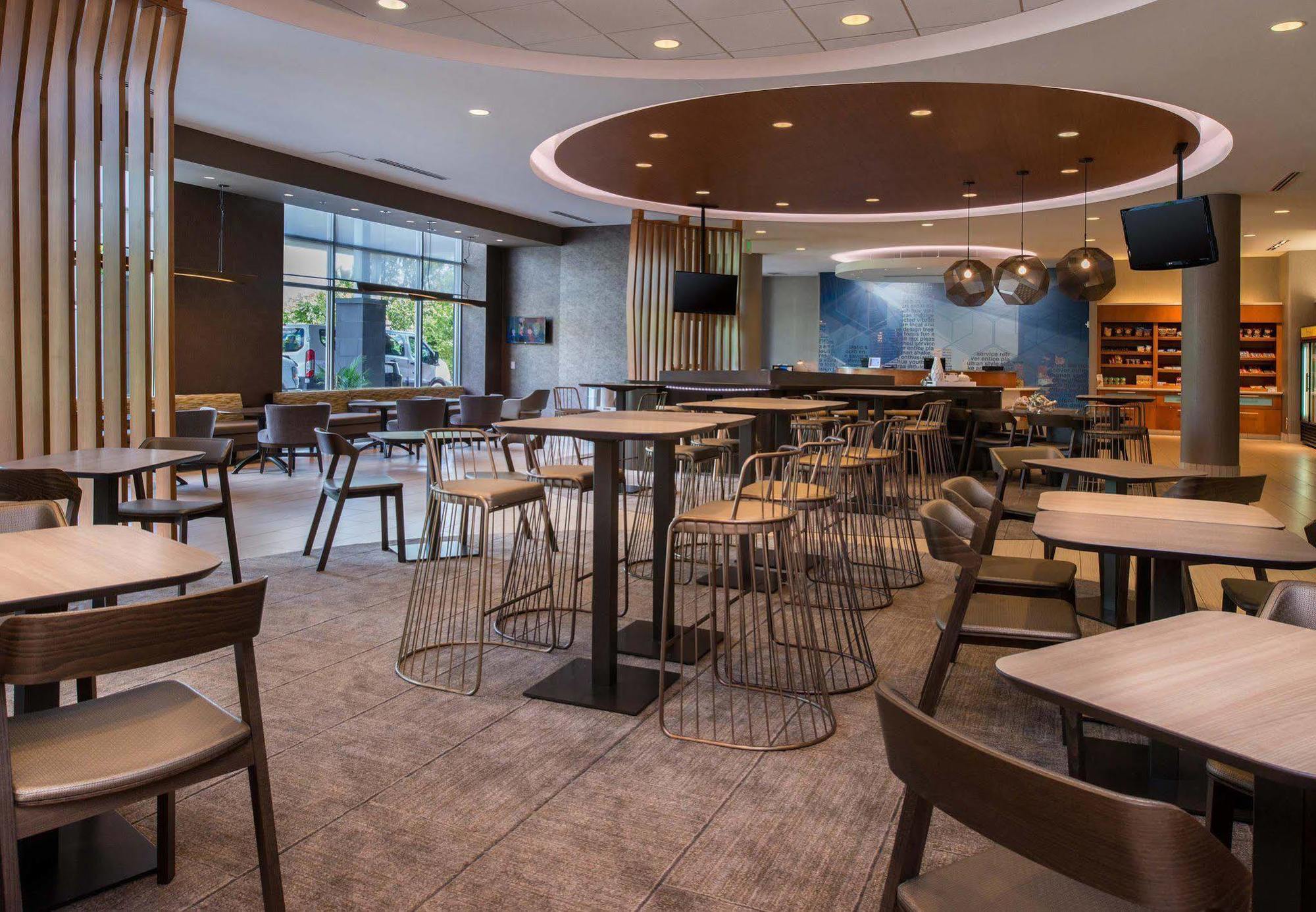 Springhill Suites Pittsburgh Southside Works Экстерьер фото